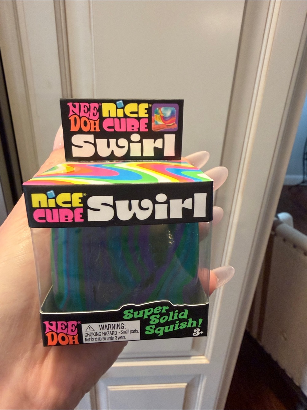 Cube Swirl Super Solid Squish - Green & Blue
